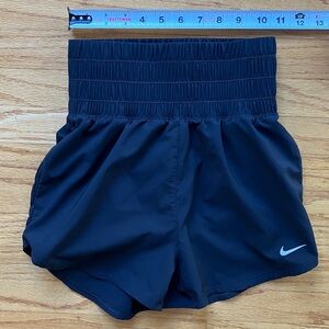 Nike Women's One Dri-fit Ultra High-Rise 3" Brief-Lined Shorts, black XS